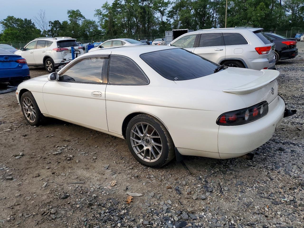 1992 Toyota Soarer - Image 2