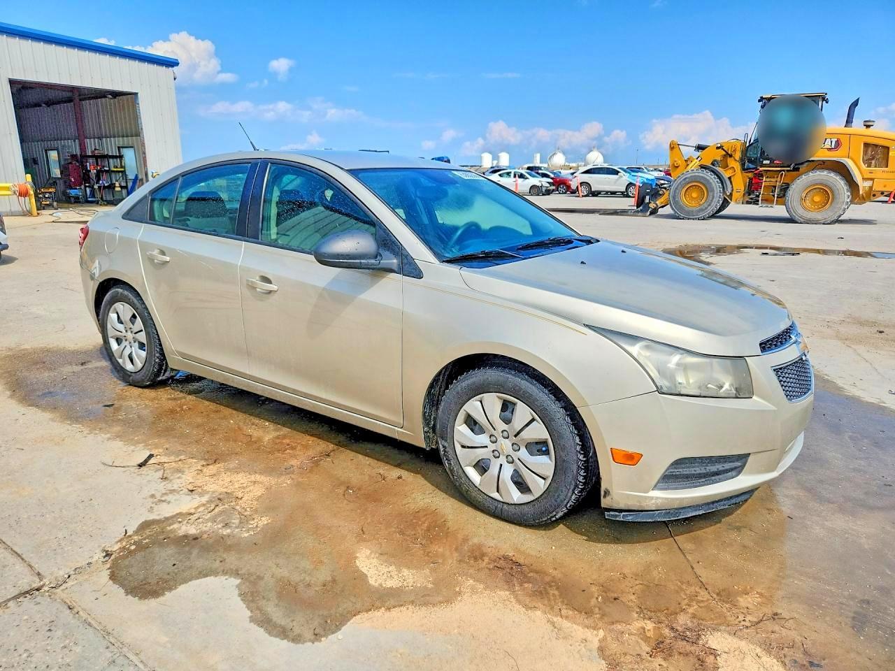 2013 Chevrolet Cruze Ls - Фото 4