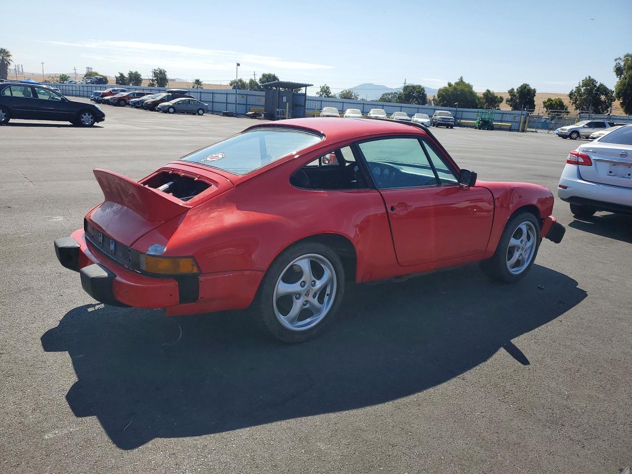 1977 Porsche 911 - Фото 3