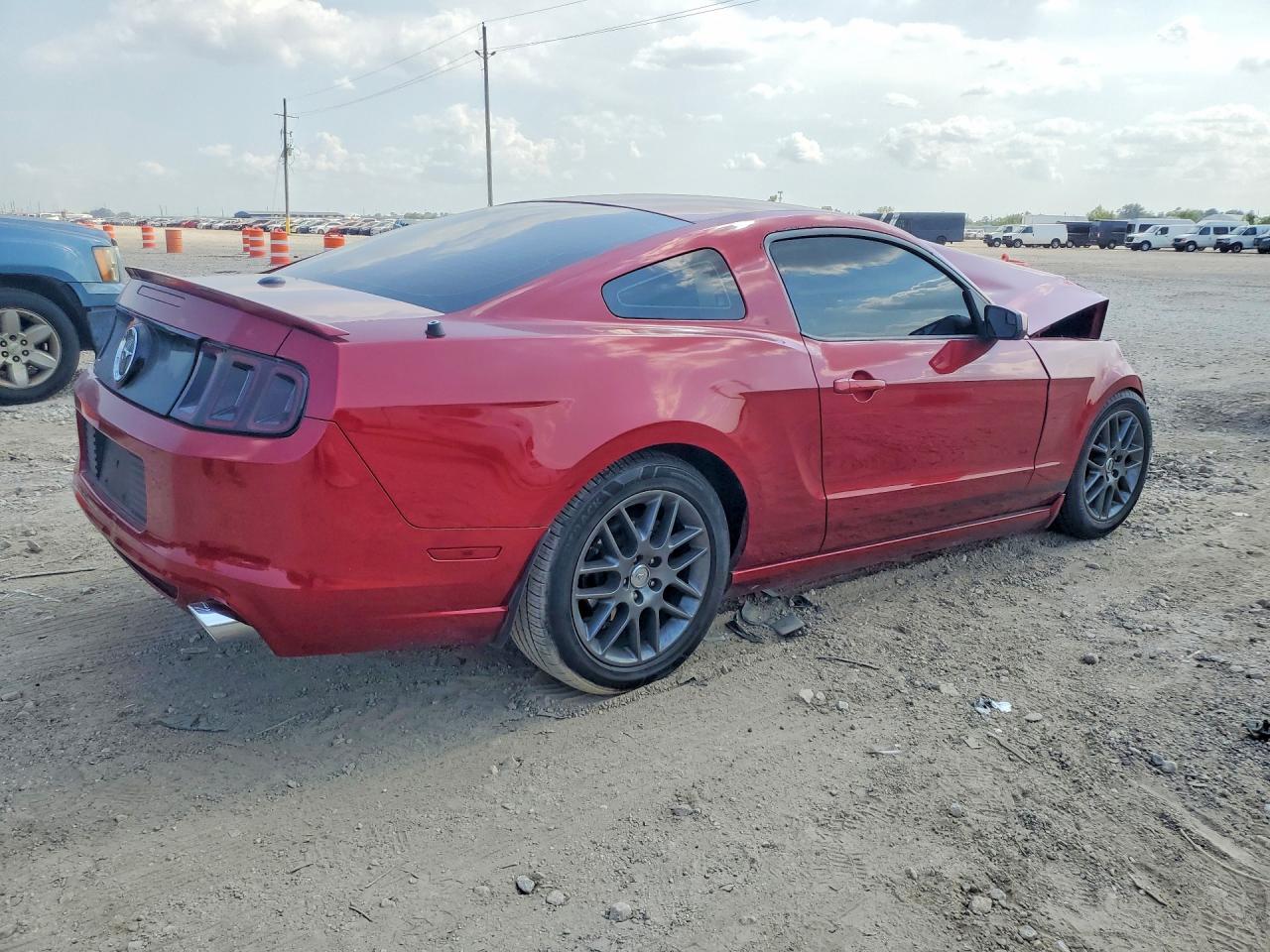 2014 Ford Mustang - Image 3