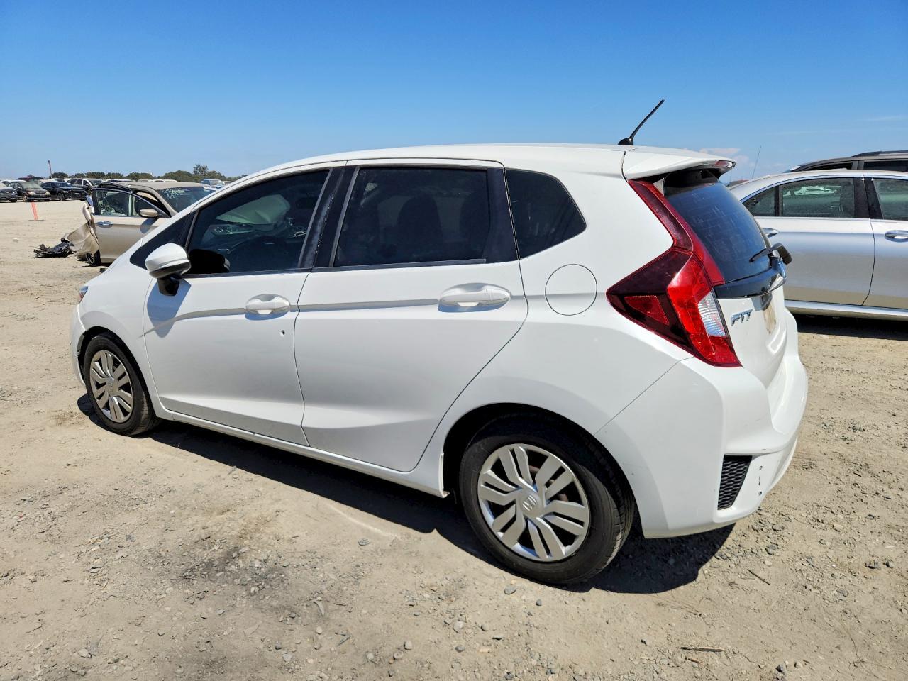 2015 Honda Fit Lx - Фото 2
