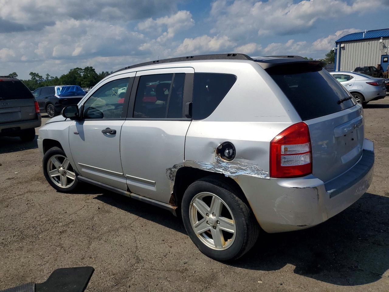 2008 Jeep Compass Sport - Image 2