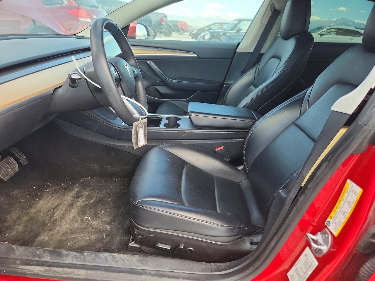 2022 Tesla Model 3 - Фото 7