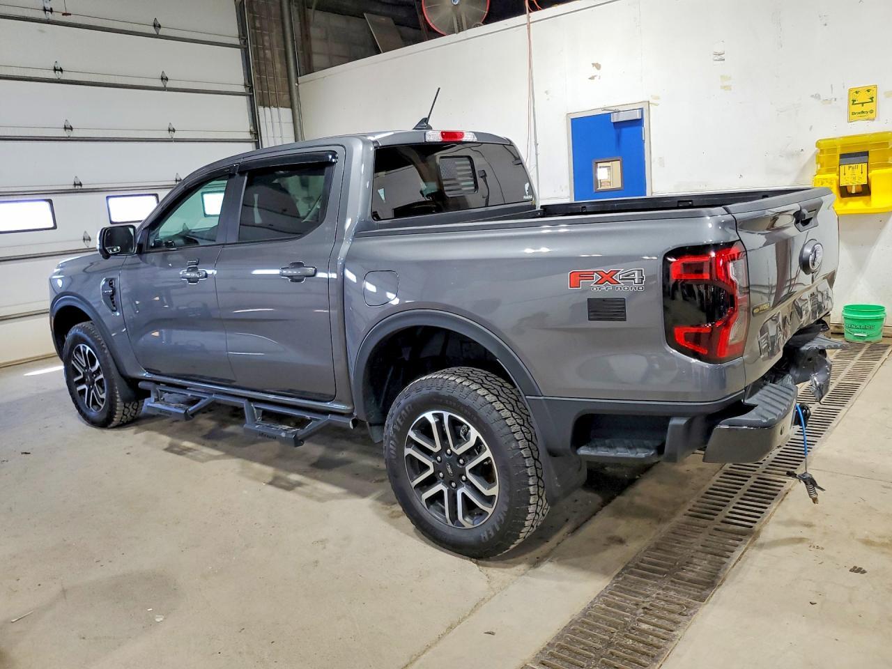 2025 Ford Ranger Lariat - Image 2