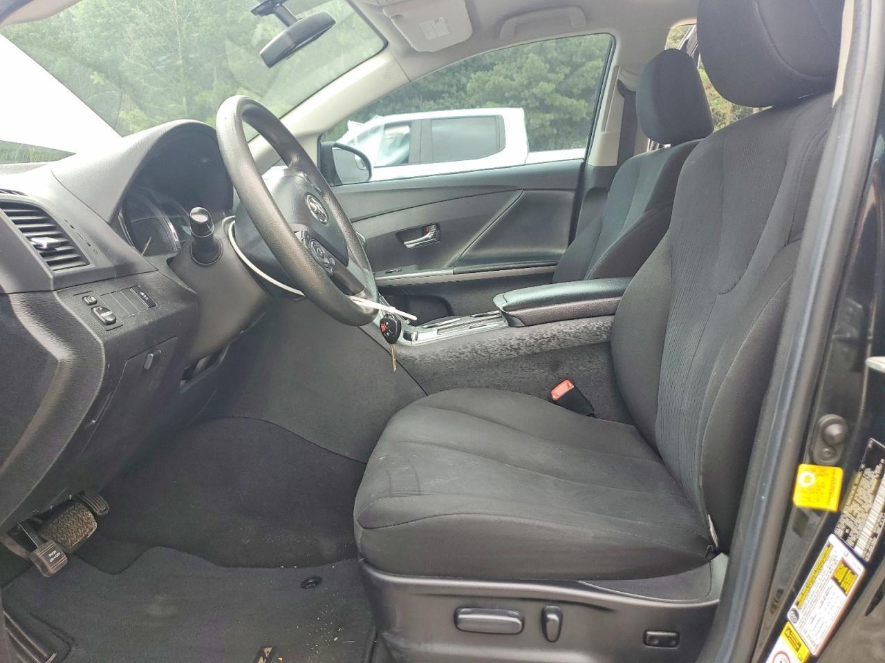 2013 Toyota Venza Le - Image 7