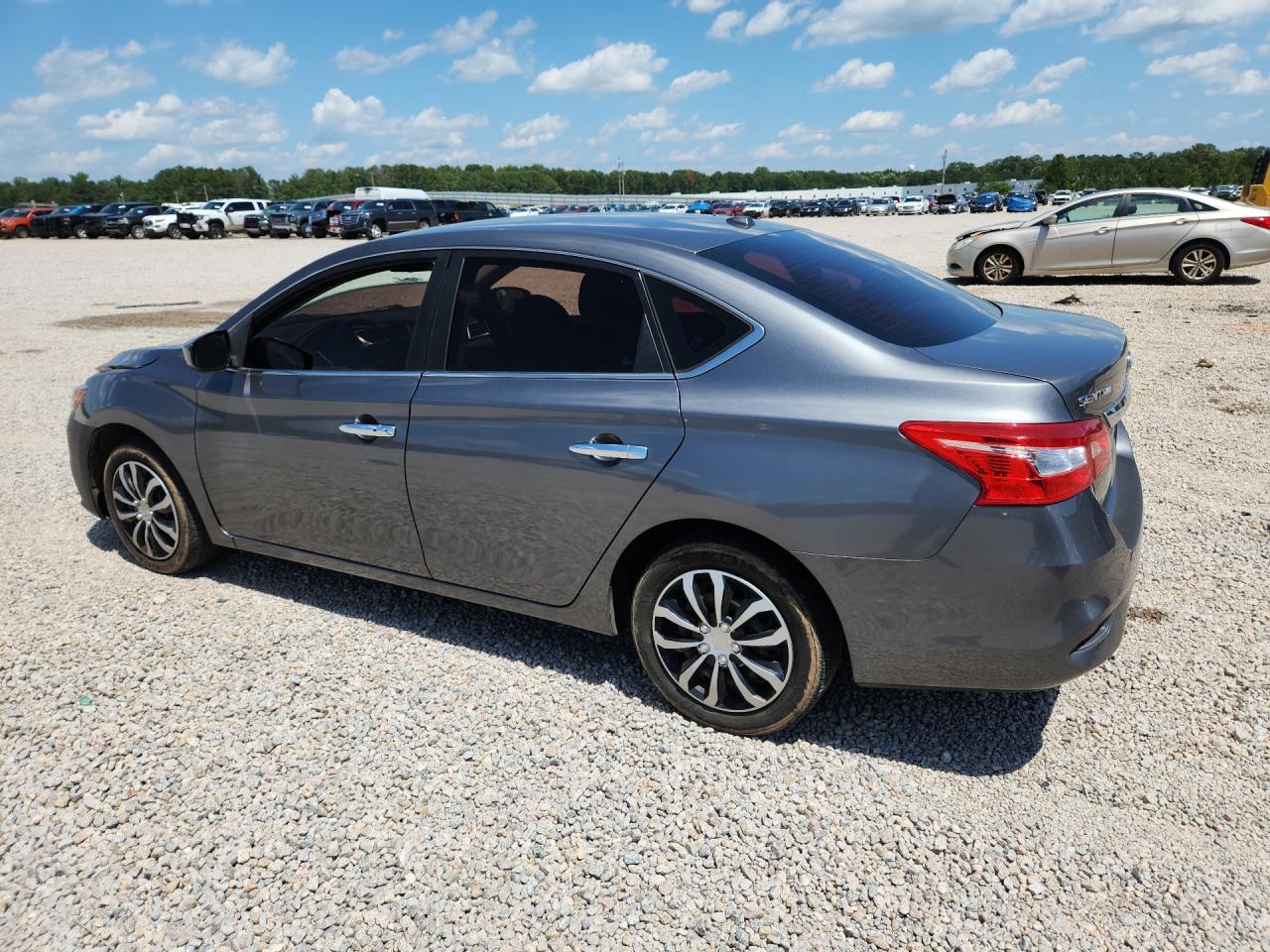 2016 Nissan Sentra Sv - Фото 2