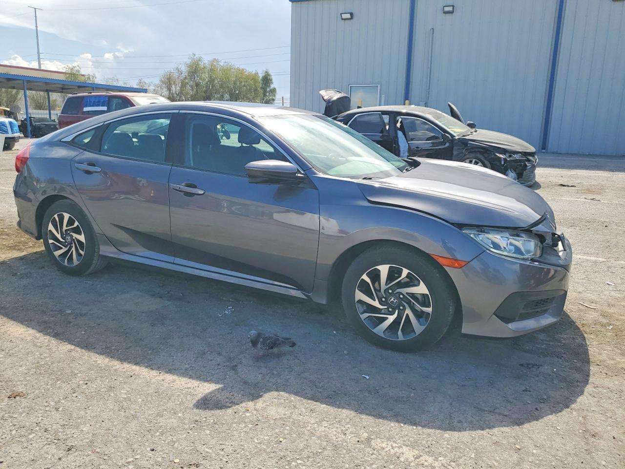 2017 Honda Civic Ex - Image 4