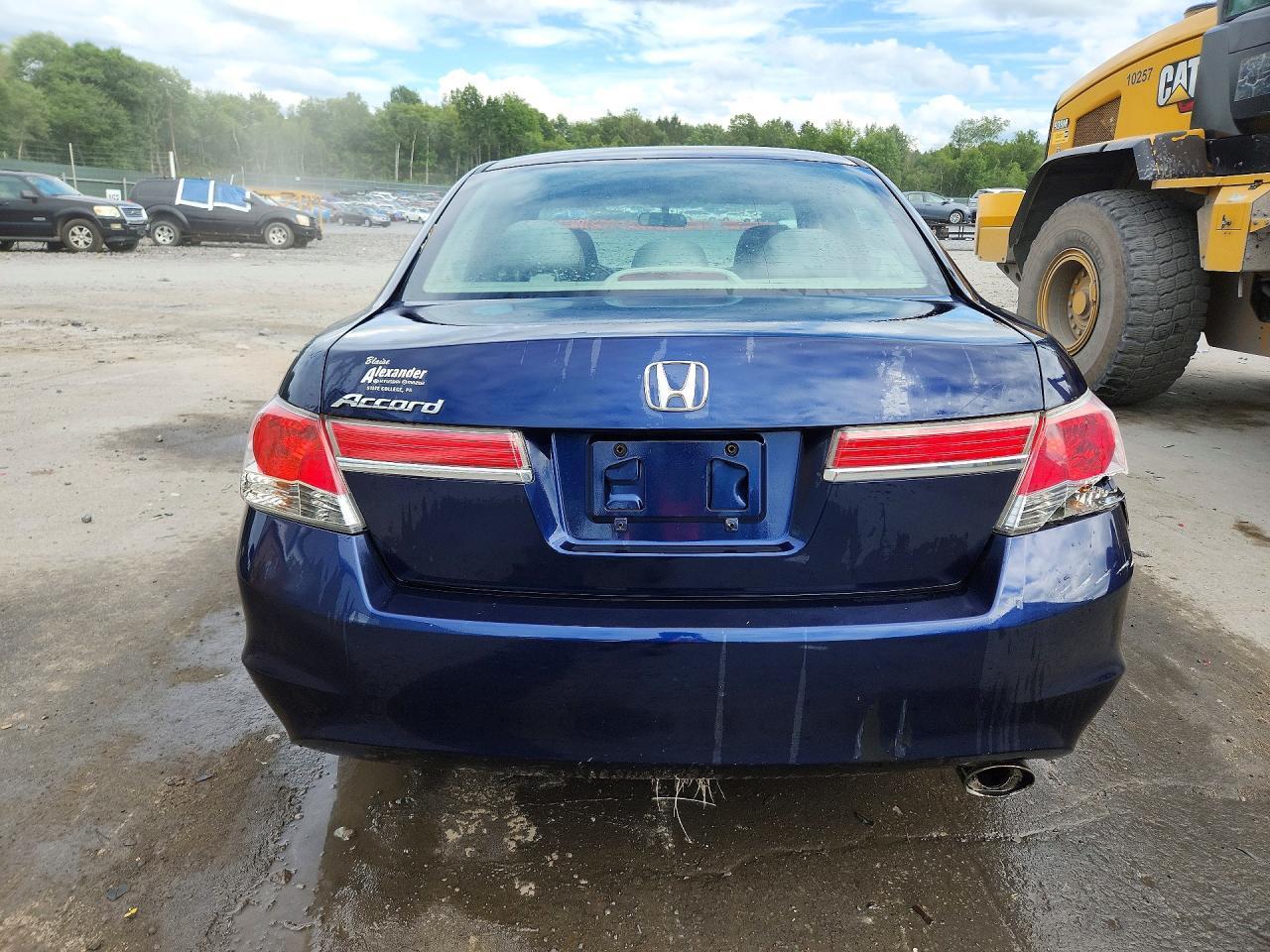 2011 Honda Accord Lxp - Фото 6