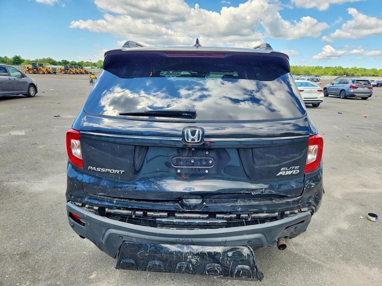 2019 Honda Passport Elite - Image 6