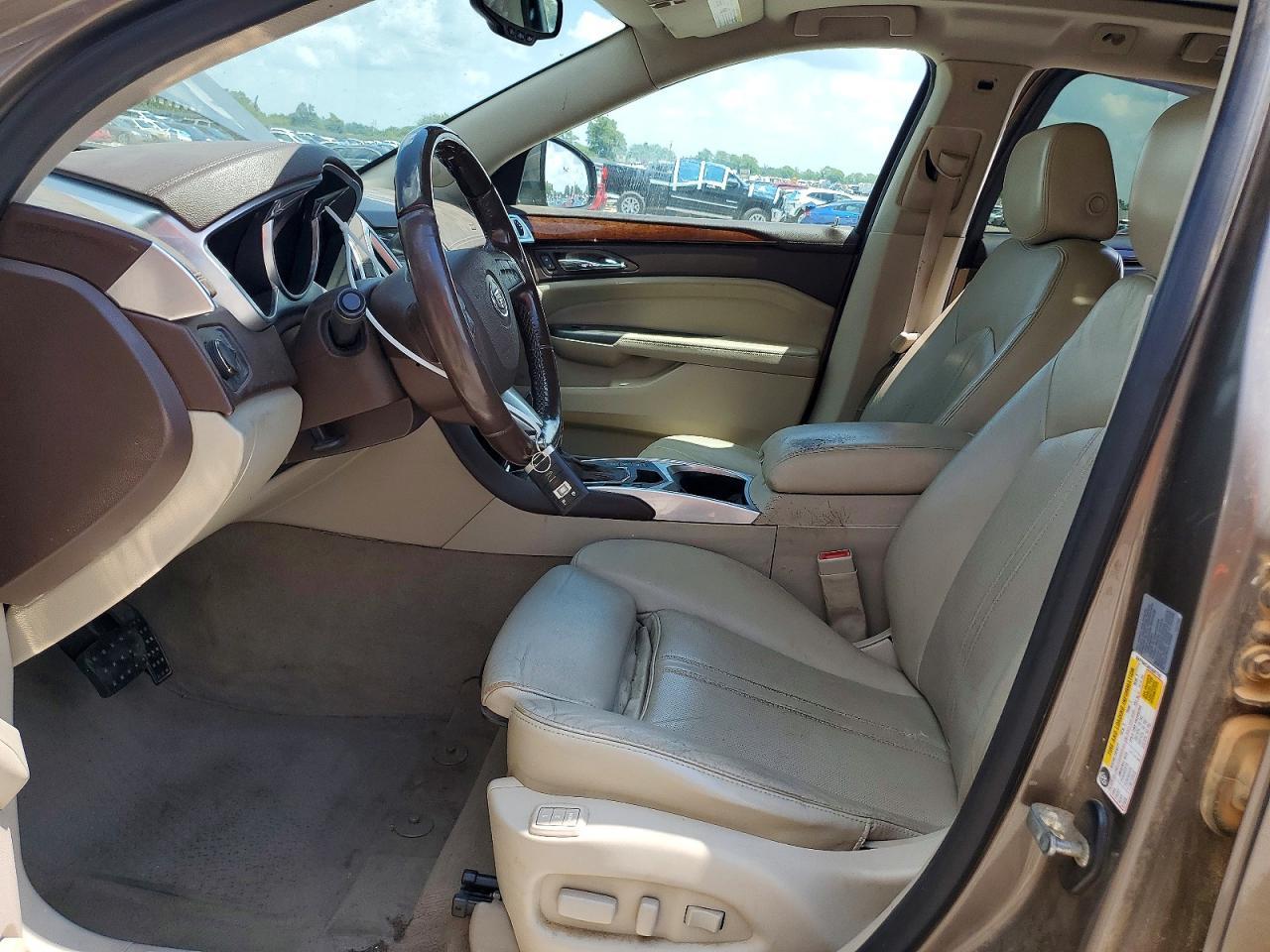 2012 Cadillac Srx Luxury Collection - Image 7