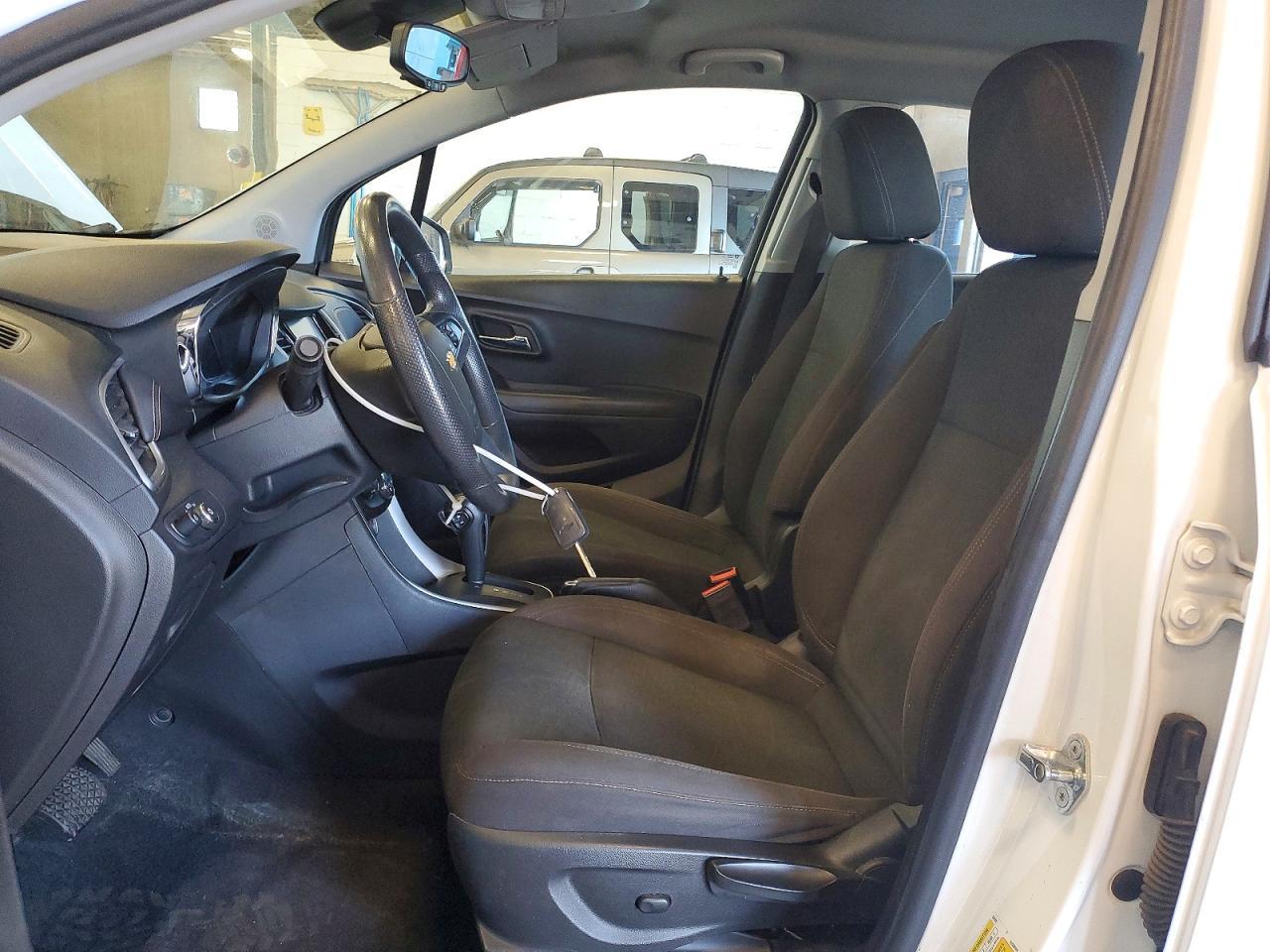 2017 Chevrolet Trax Ls - Image 7