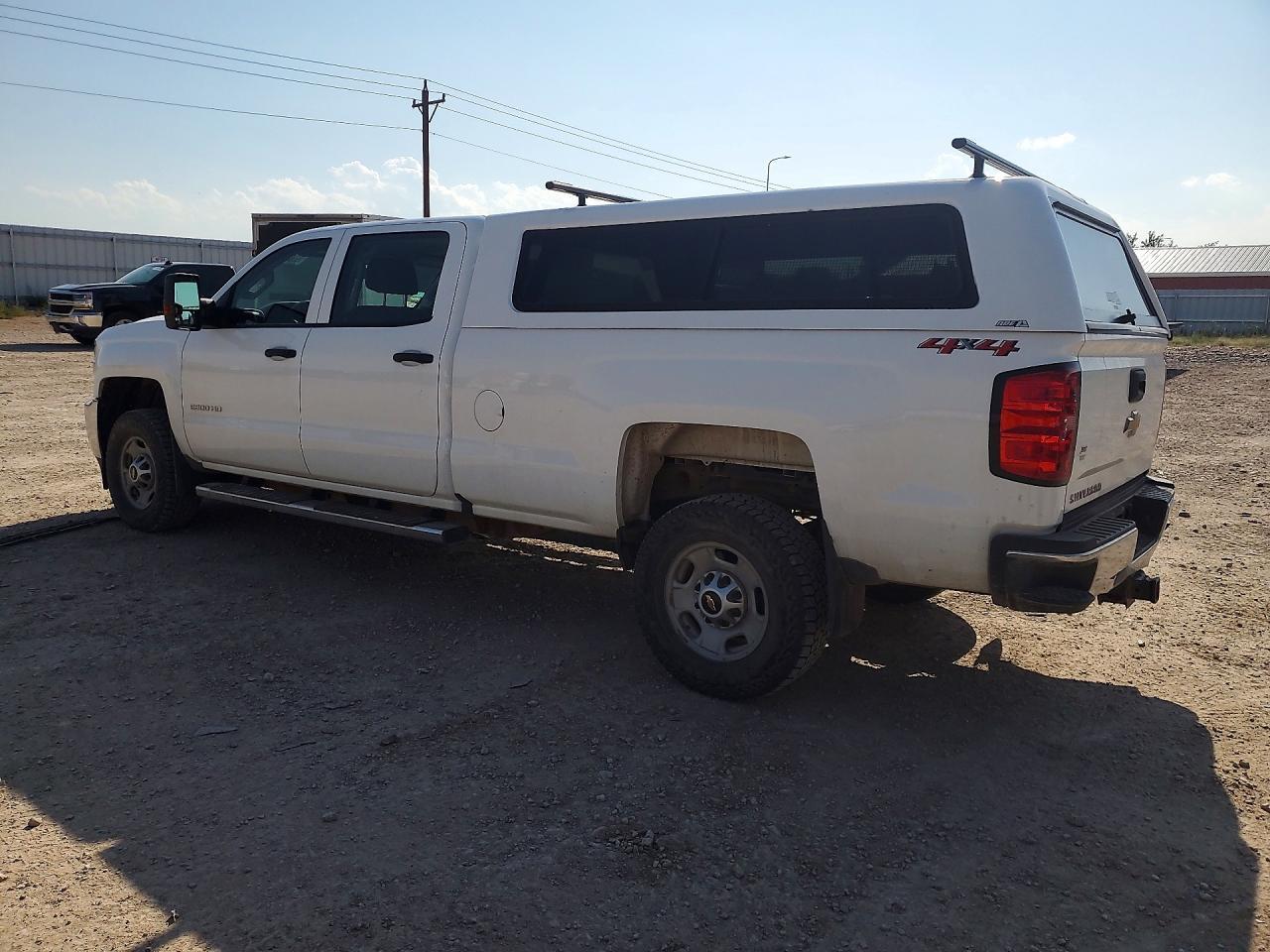 2019 Chevrolet Silverado K2500 Heavy Duty - Фото 2
