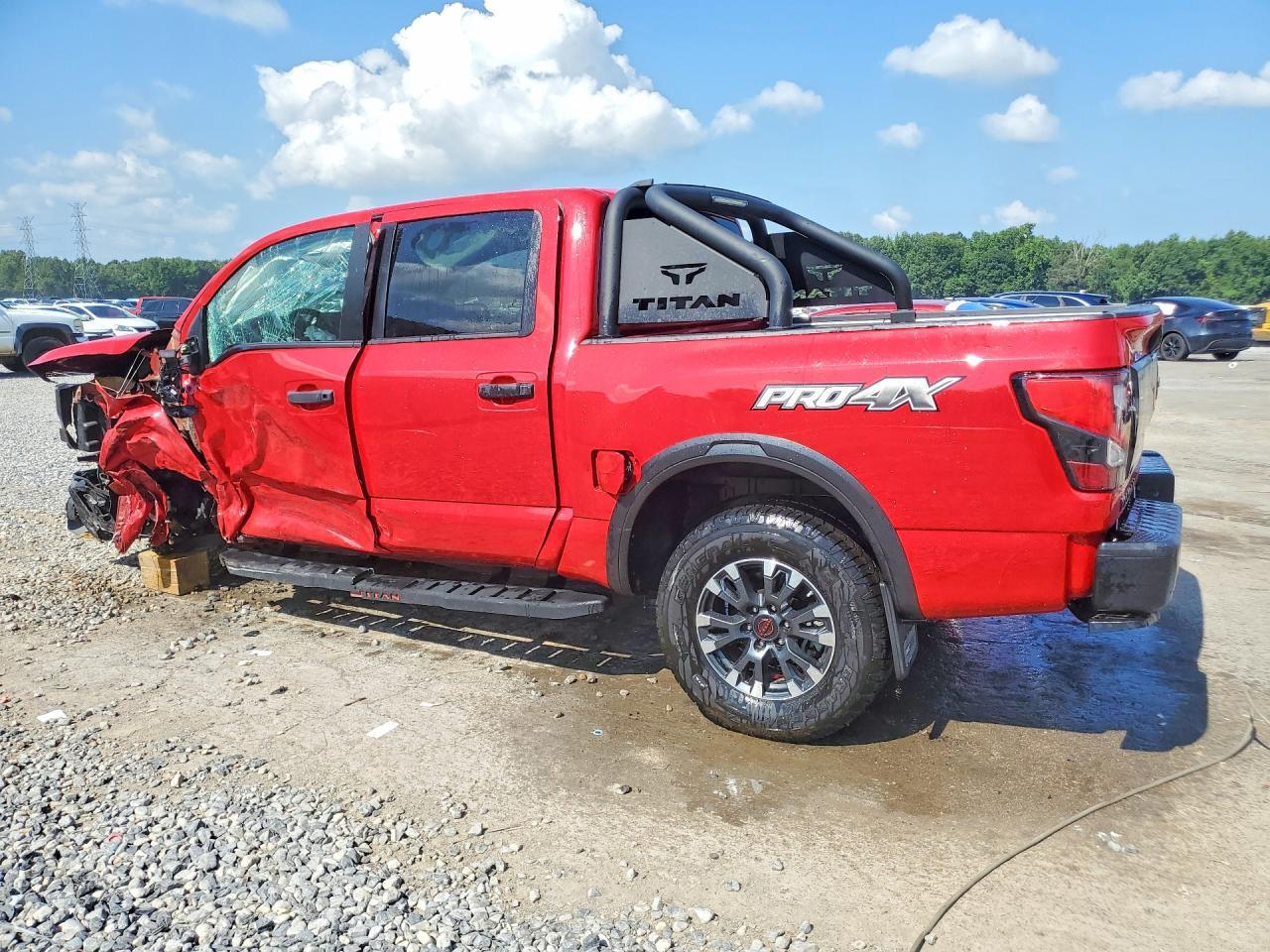 2024 Nissan Titan Pro-4X - Image 2