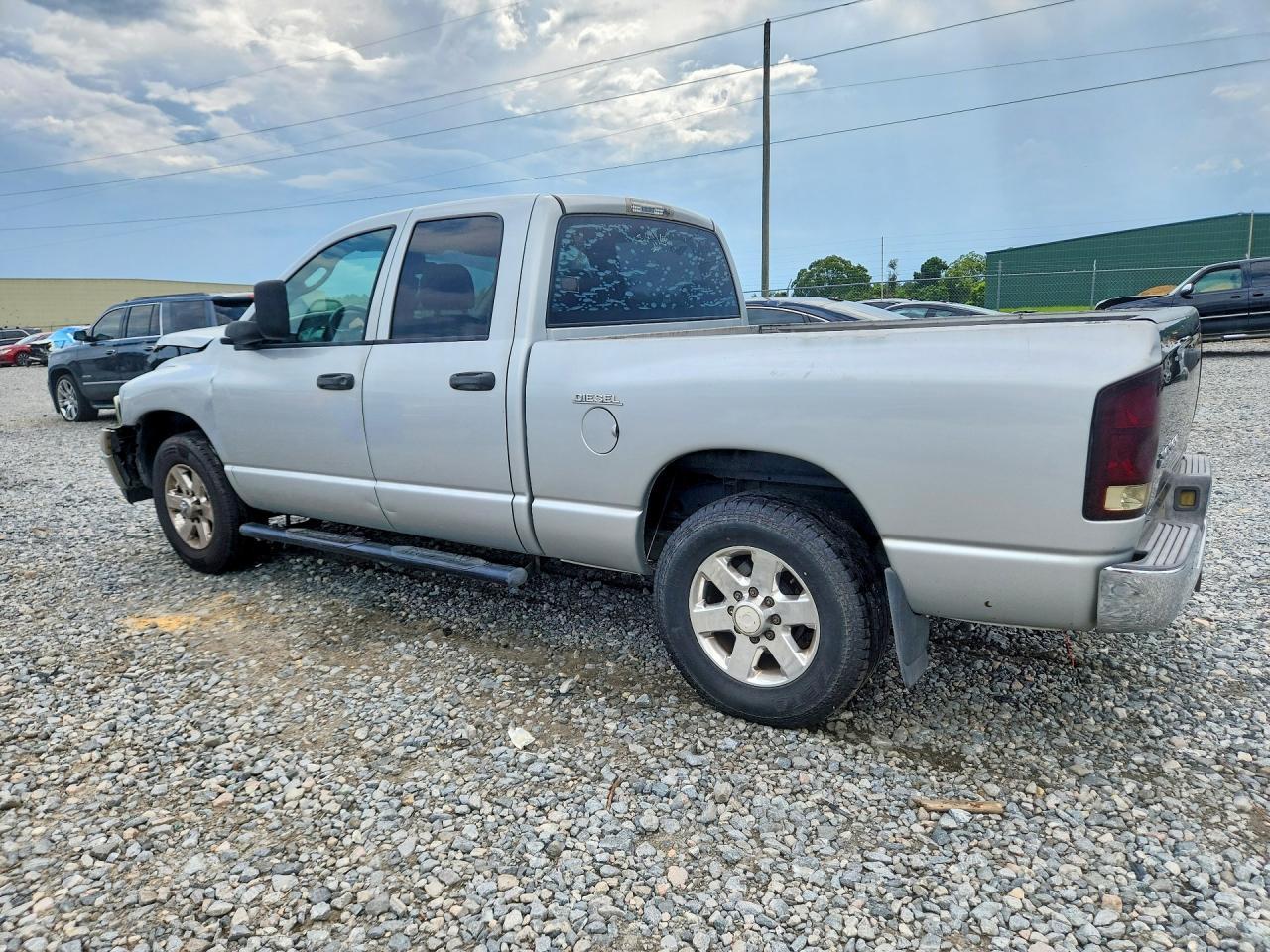 2004 Dodge Ram 2500 St - Фото 2