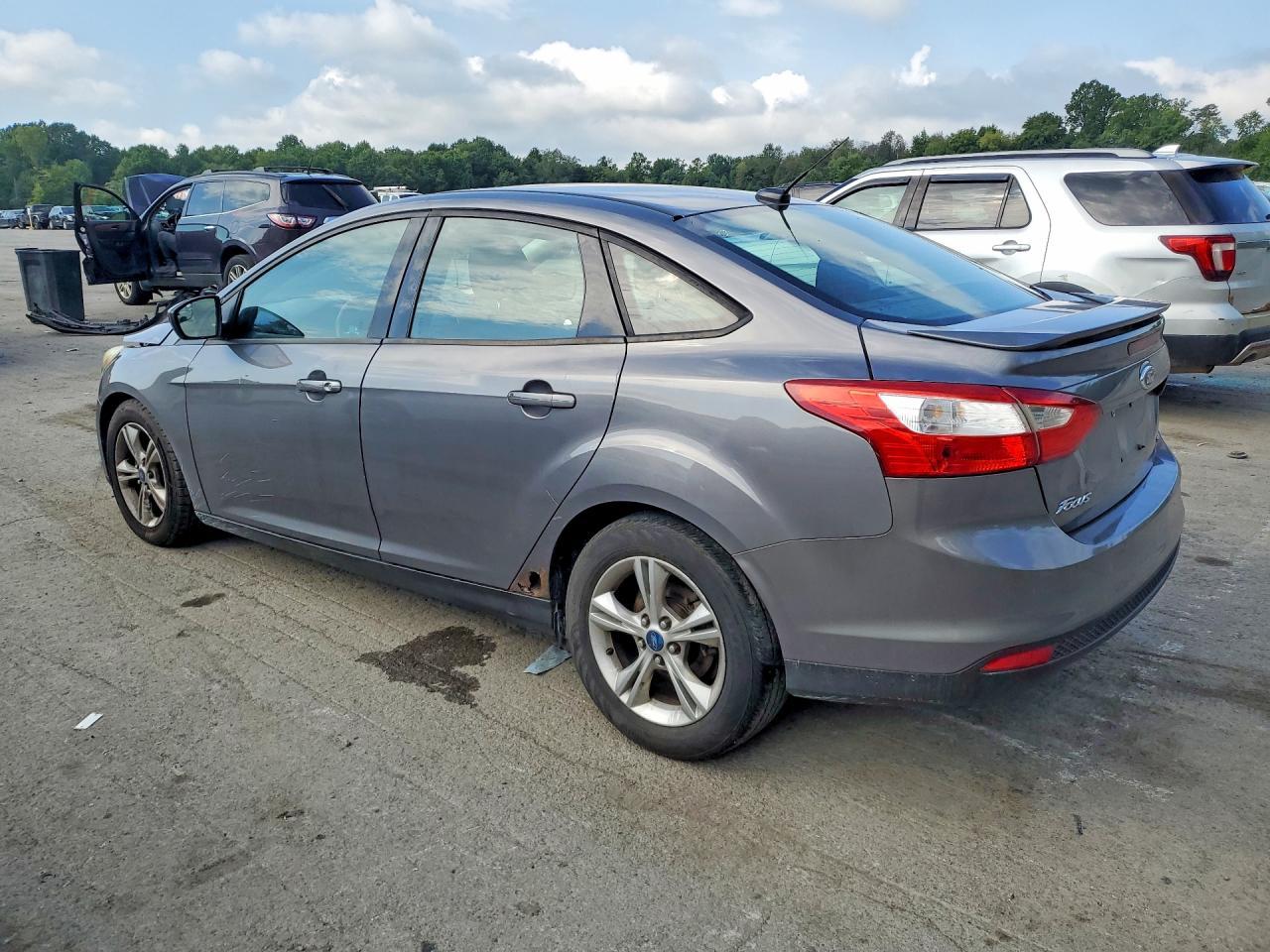 2012 Ford Focus Se - Фото 2