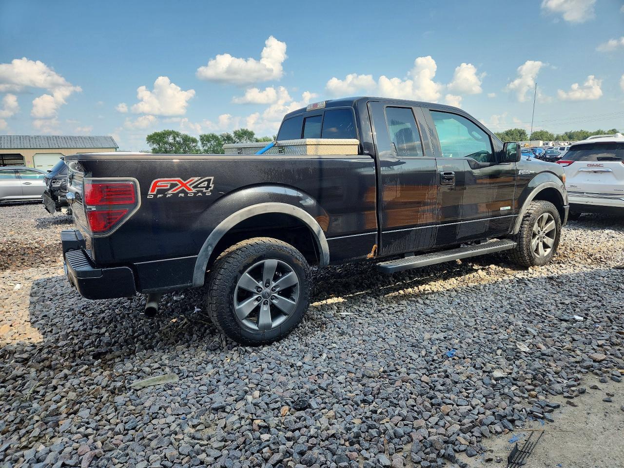 2014 Ford F150 Super Cab - Фото 3