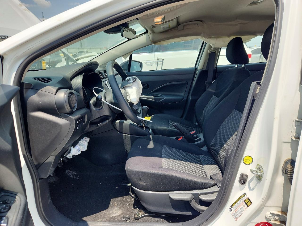 2024 Nissan Versa S - Image 7
