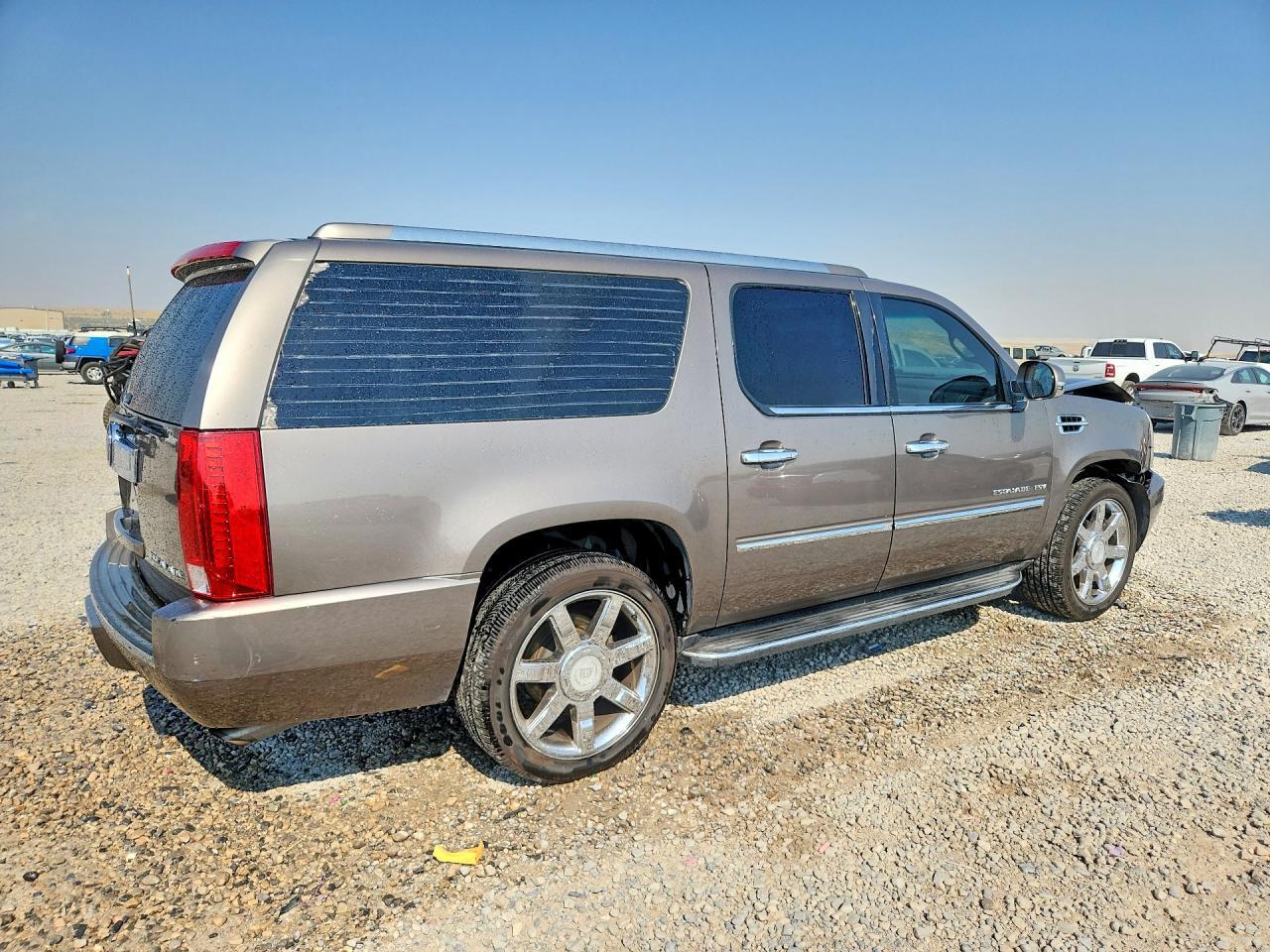 2012 Cadillac Escalade Esv Luxury - Image 3