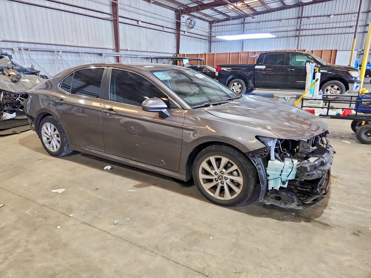2022 Toyota Camry Le - Image 4
