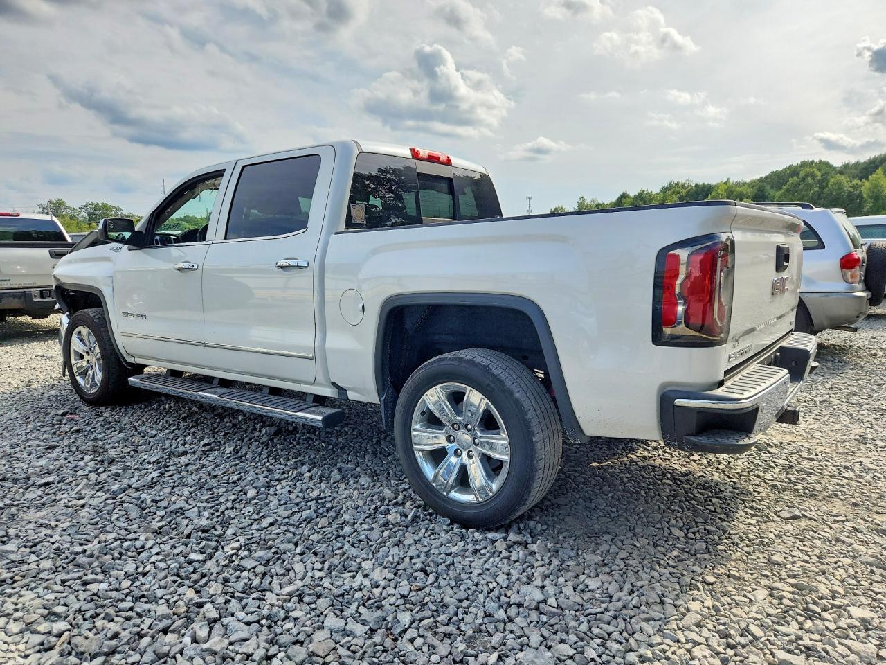 2017 GMC Sierra K1500 Slt - Фото 2