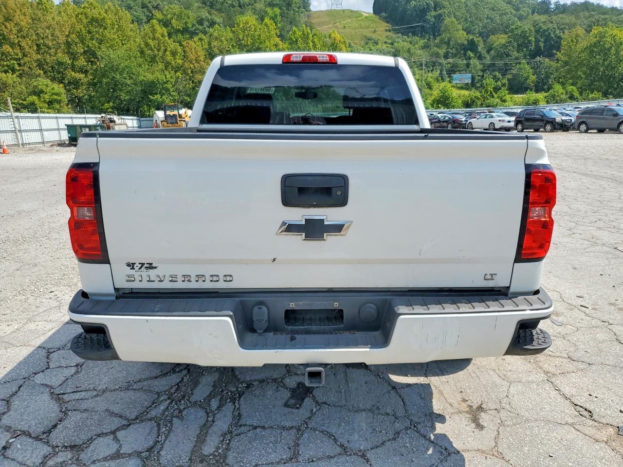 2017 Chevrolet Silverado K1500 Lt - Image 6