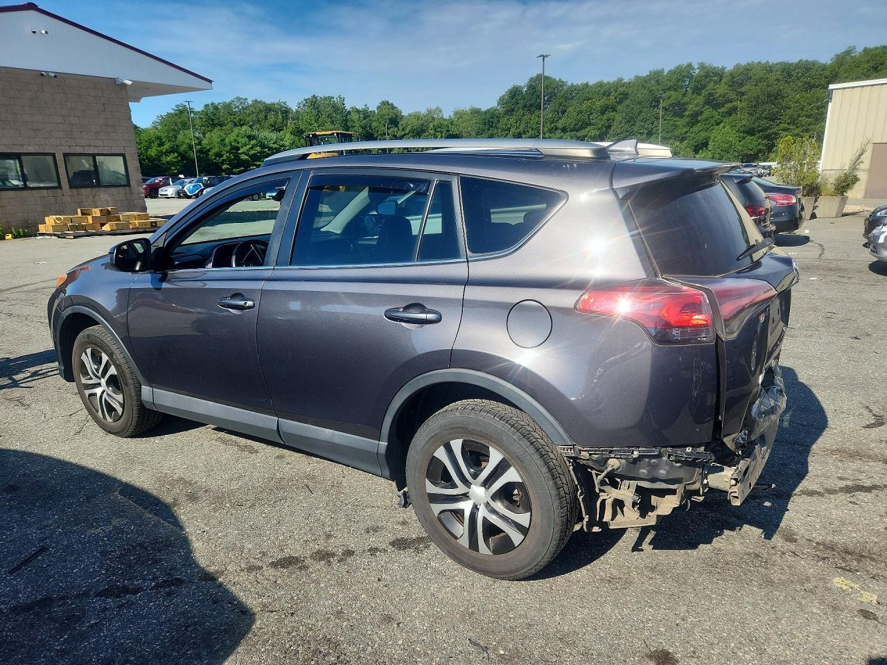 2017 Toyota Rav4 Le - Image 2