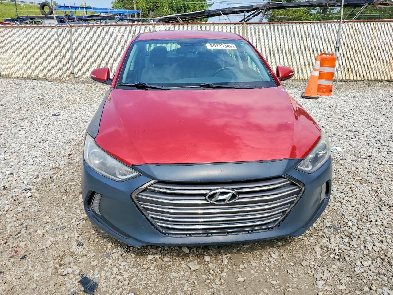 2017 Hyundai Elantra Limited - Image 5