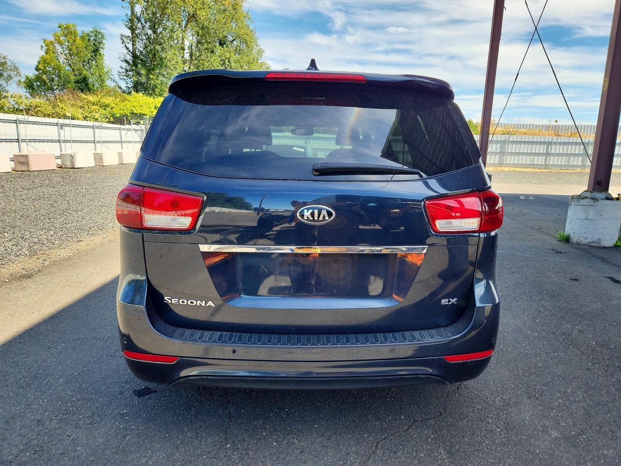 2016 Kia Sedona Ex - Фото 6