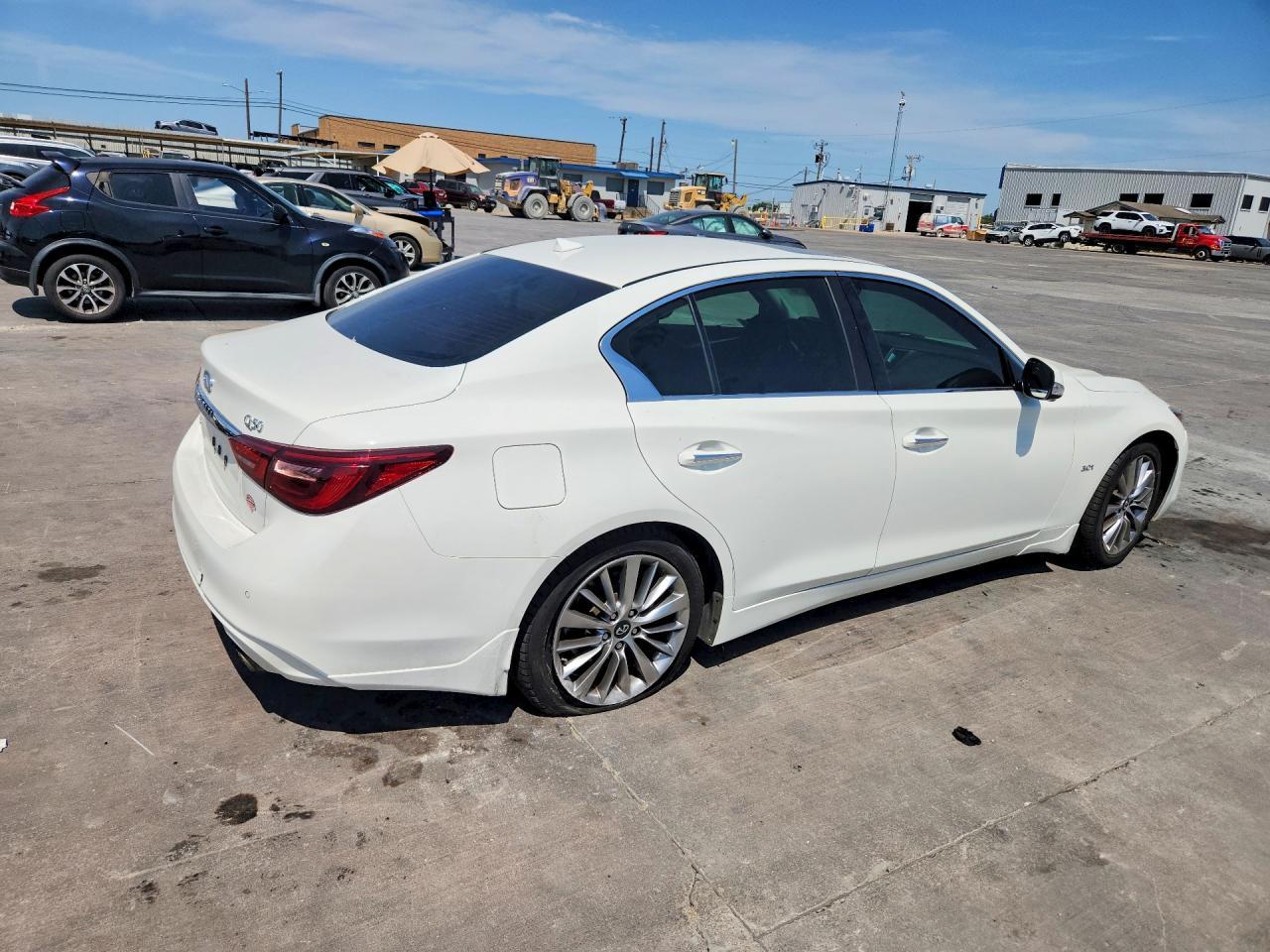 2018 Infiniti Q50 3.0T Luxe - Image 3