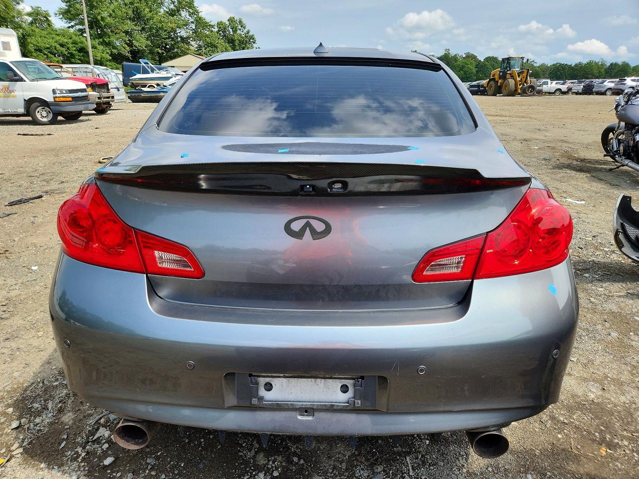 2013 Infiniti G37 Sedan X - Image 6