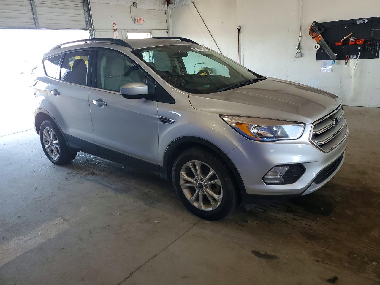 2018 Ford Escape Se - Image 4
