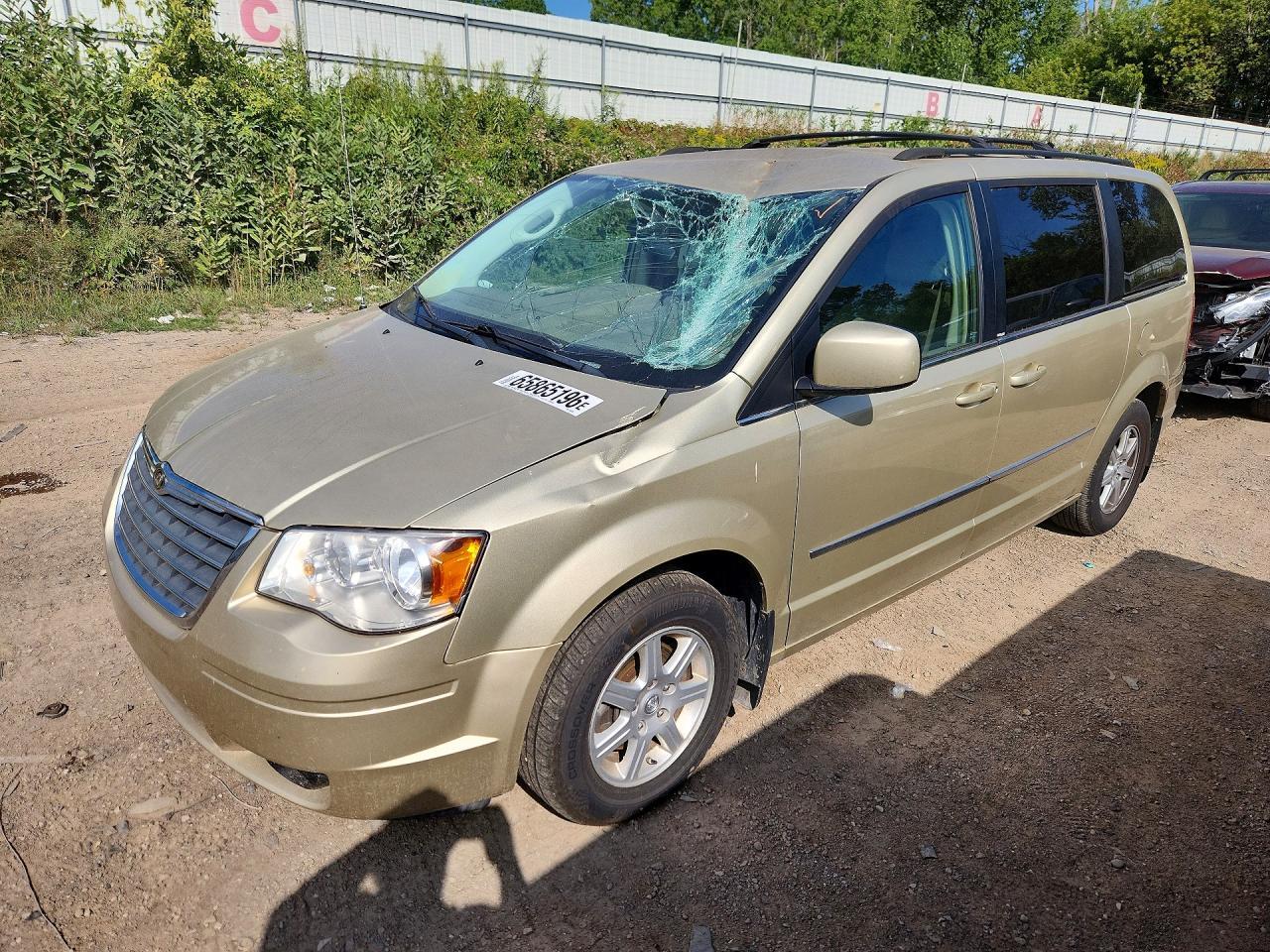2010 Chrysler Town & Country Touring