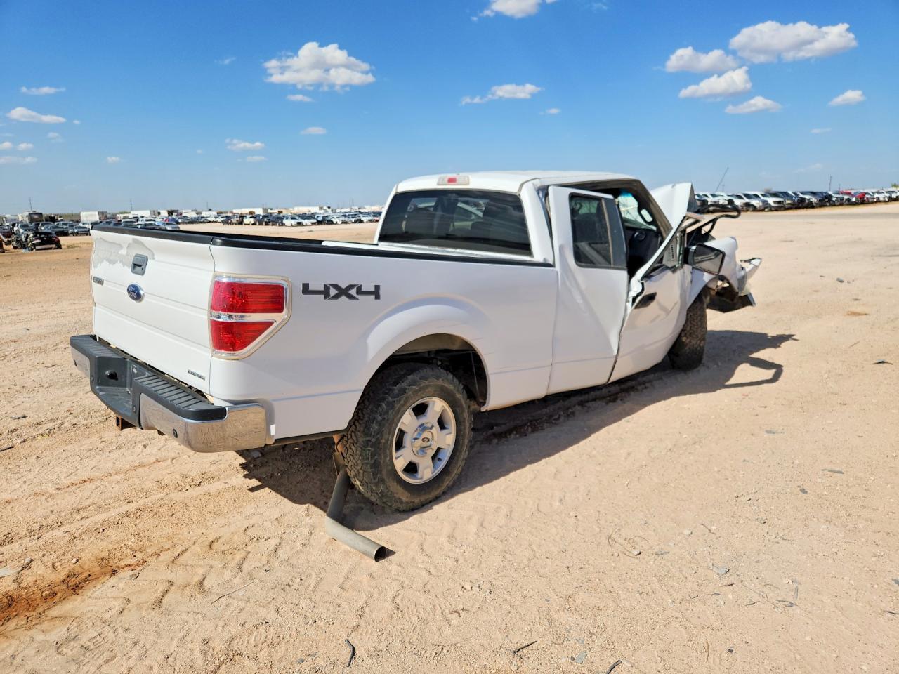 2011 Ford F150 Super Cab - Image 3