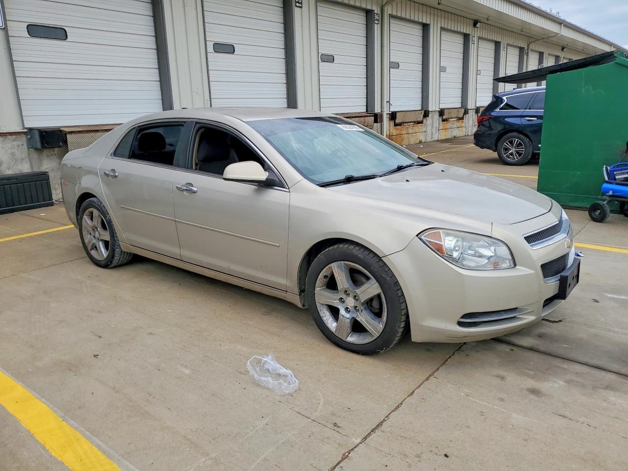 2012 Chevrolet Malibu 1Lt - Image 4