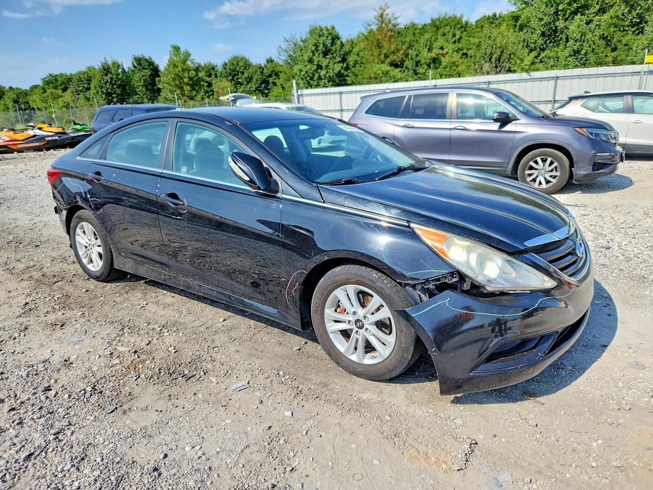 2014 Hyundai Sonata Gls - Image 4