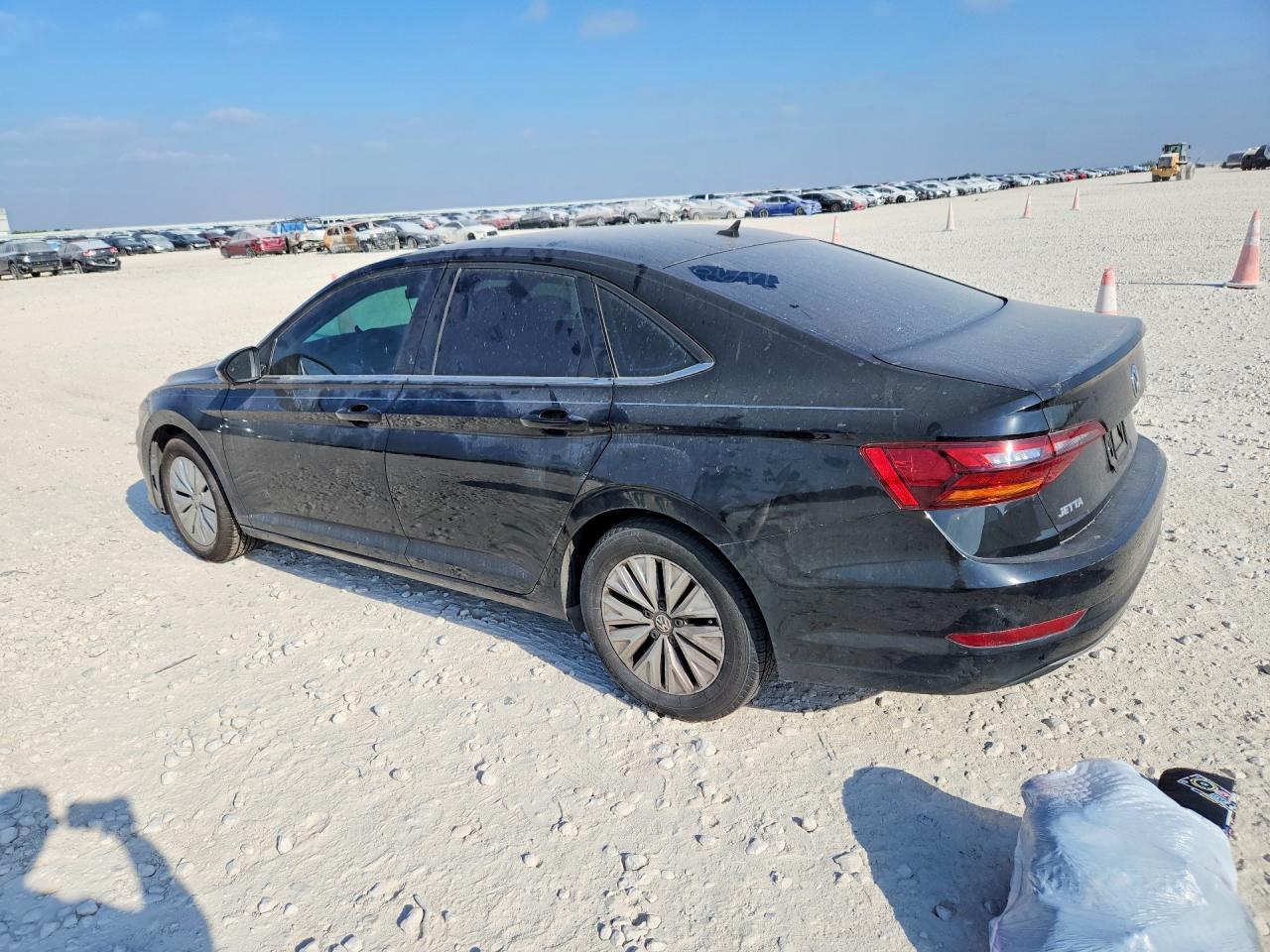 2019 Volkswagen Jetta S - Image 2