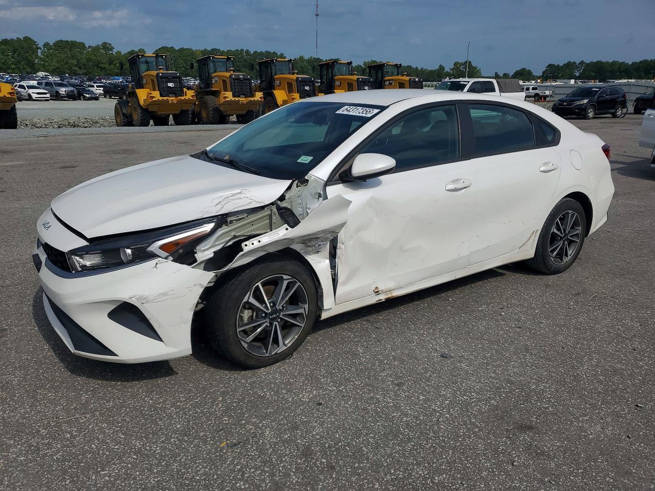2023 Kia Forte Lxs
