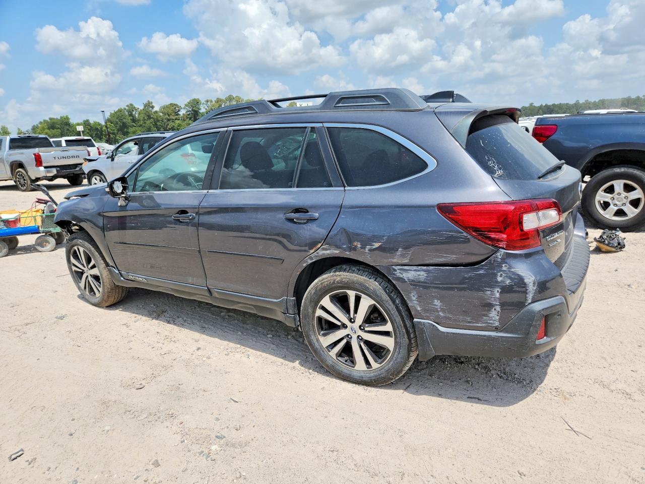2019 Subaru Outback 2.5I Limited - Фото 2