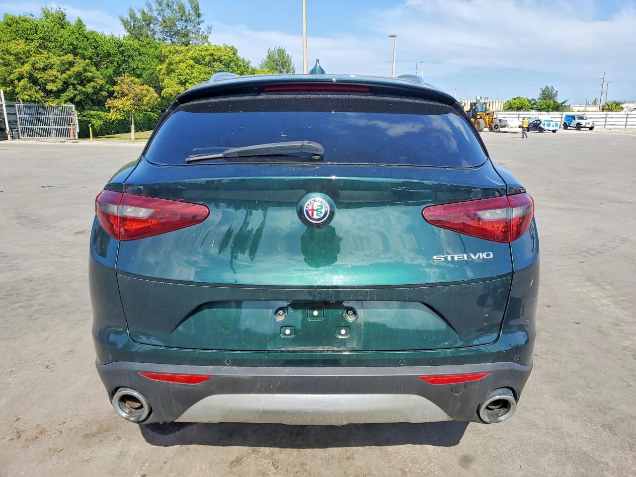 2019 Alfa Romeo Stelvio - Фото 6