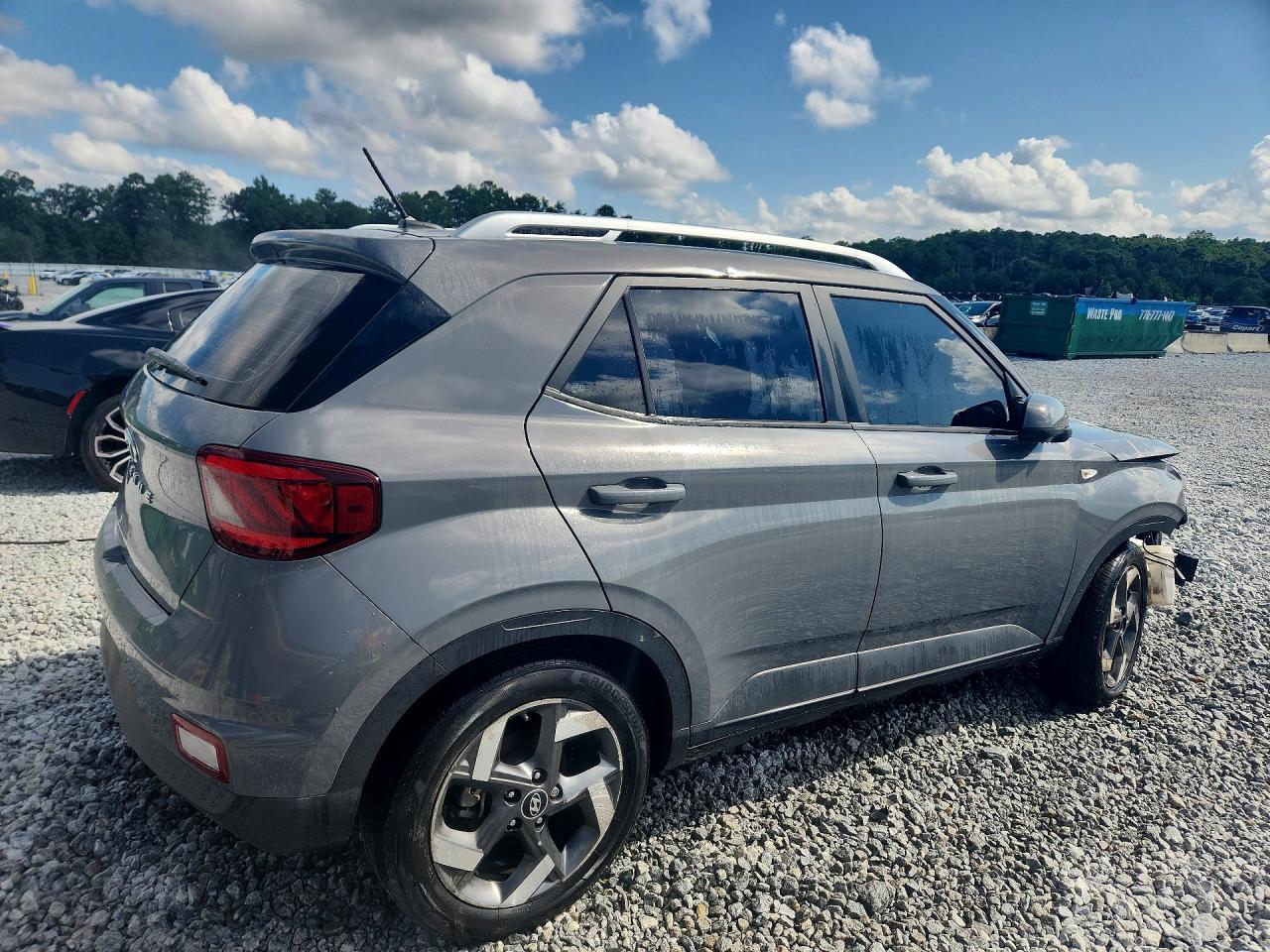 2023 Hyundai Venue Sel - Фото 3