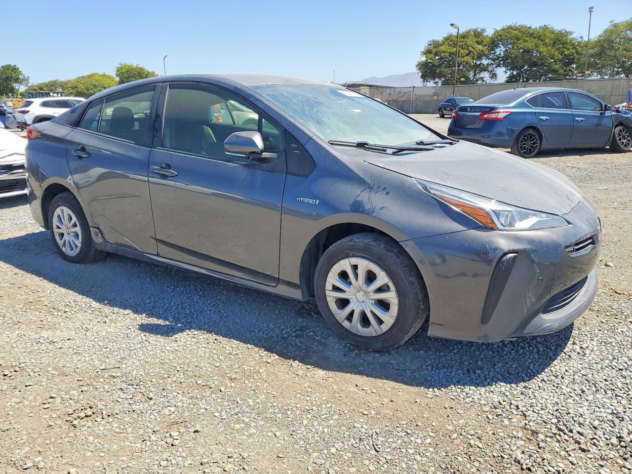 2021 Toyota Prius Le - Фото 4