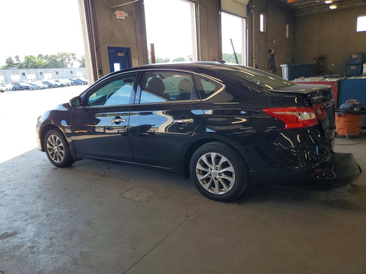 2018 Nissan Sentra Sv - Фото 2