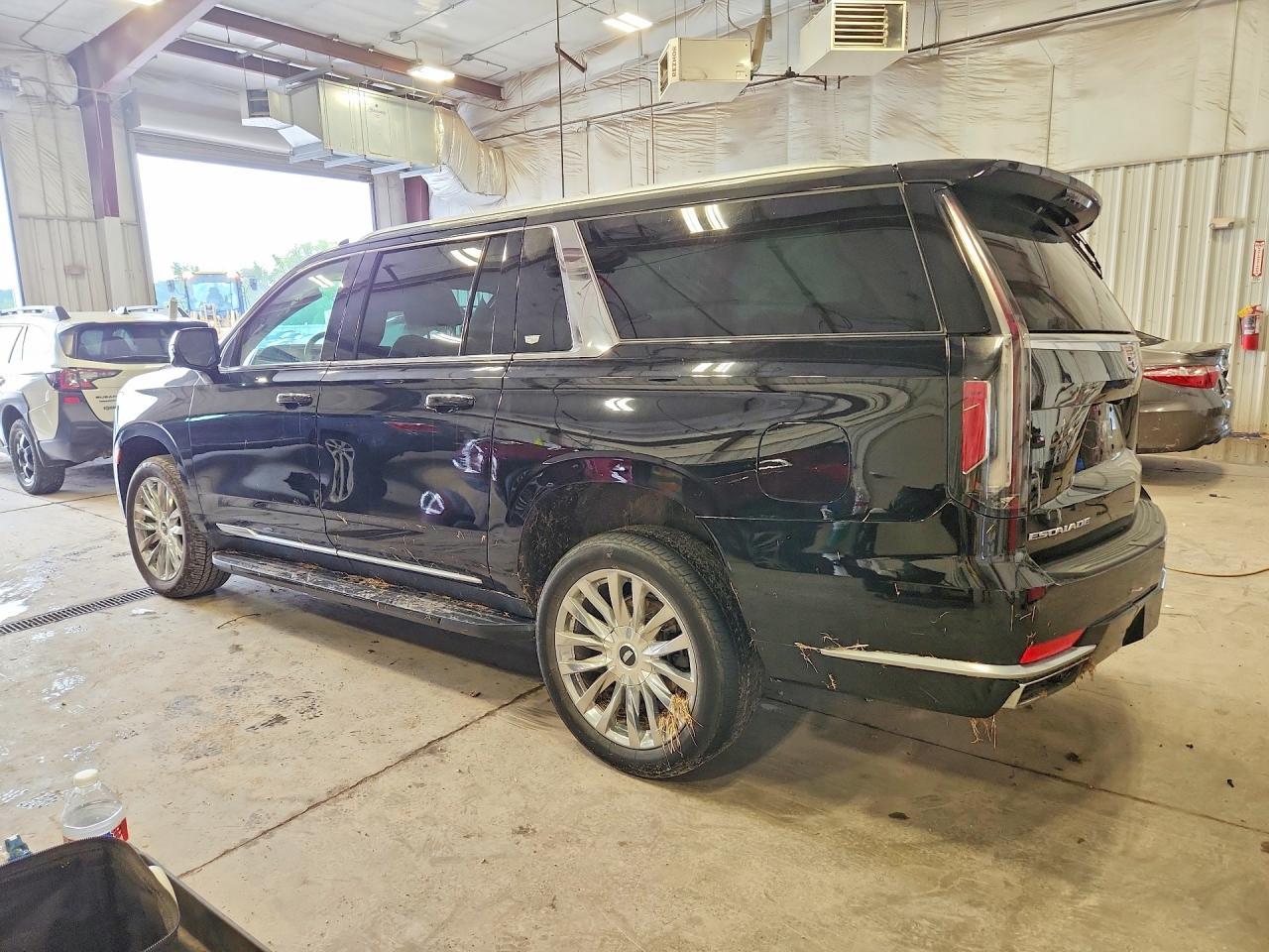 2023 Cadillac Escalade Esv Premium Luxury - Фото 2
