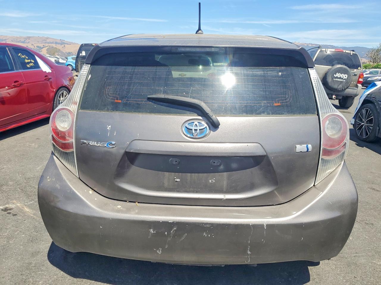 2014 Toyota Prius - Image 6
