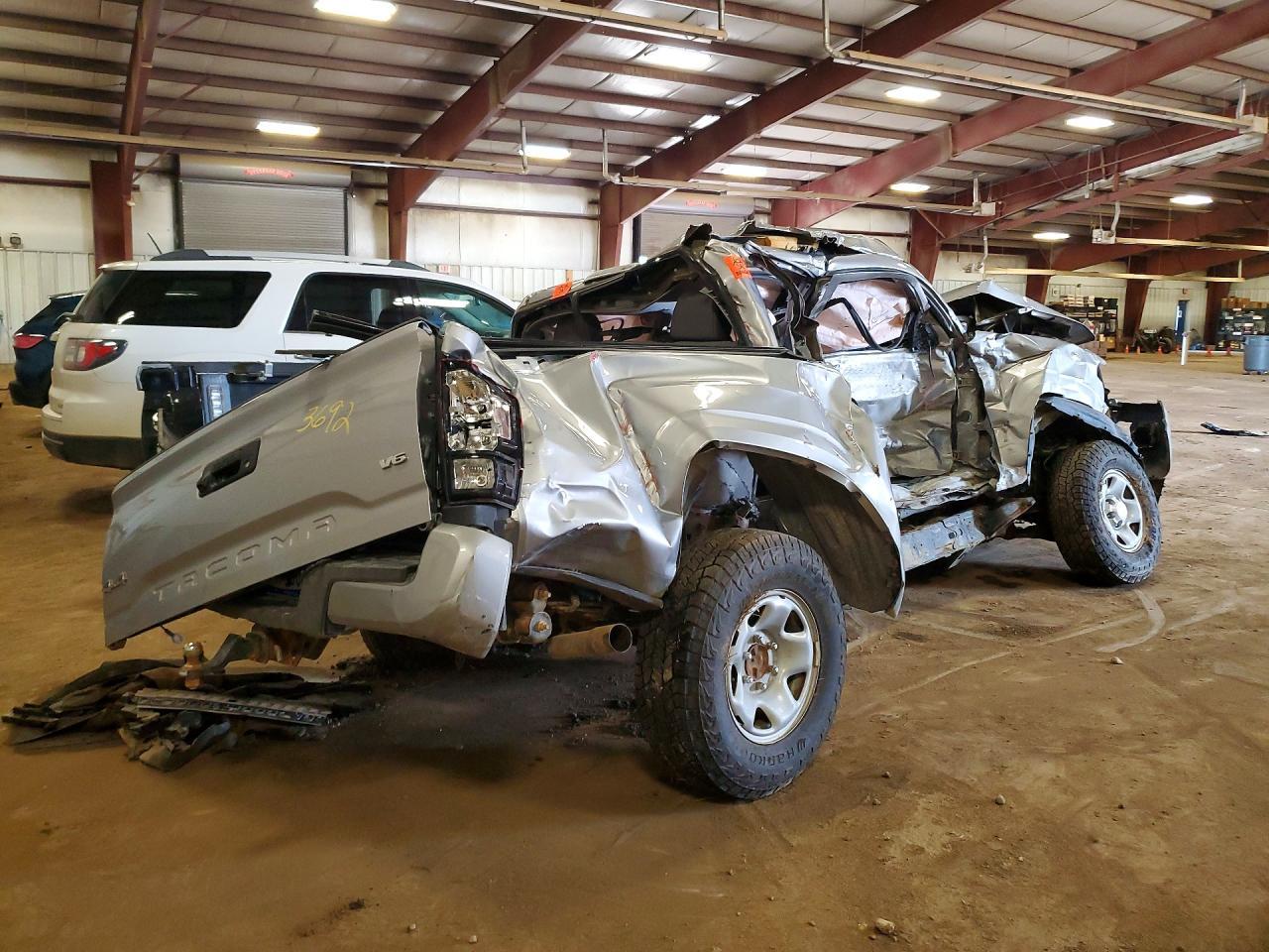 2021 Toyota Tacoma Sr V6 - Фото 3