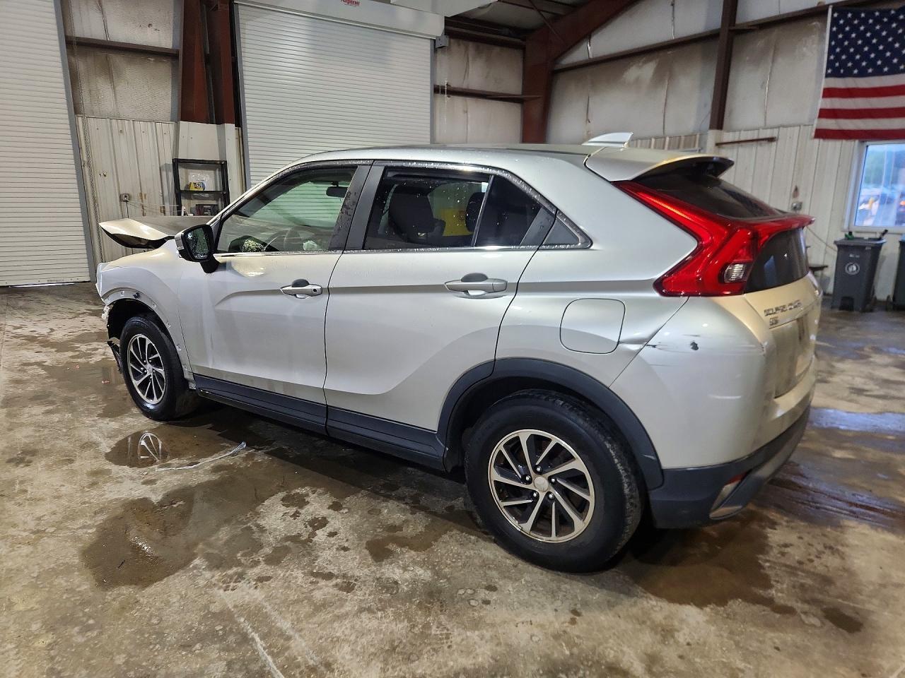 2020 Mitsubishi Eclipse Cross Es - Фото 2