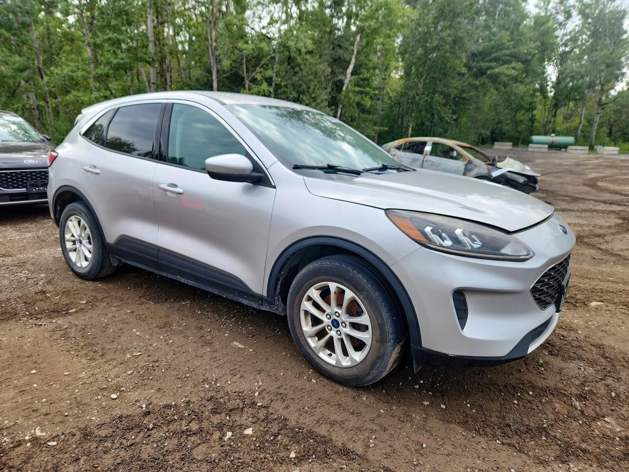 2020 Ford Escape Se - Фото 4