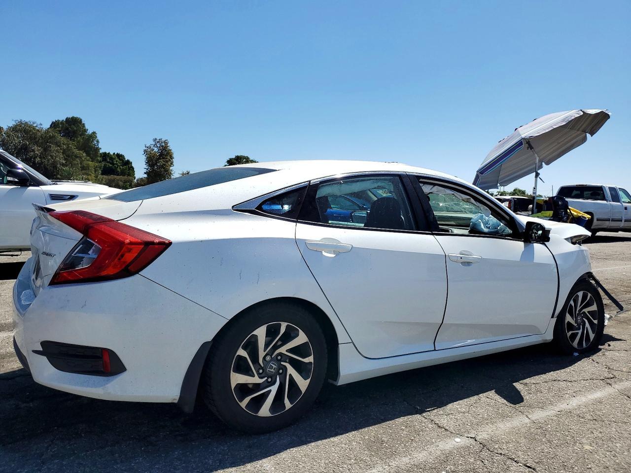 2016 Honda Civic Ex - Image 3