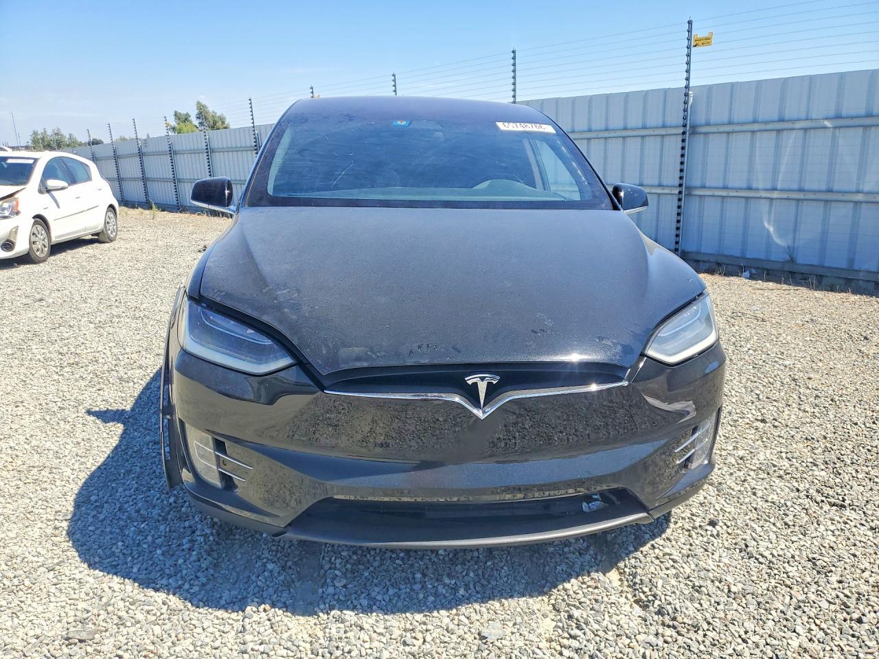 2017 Tesla Model X - Image 5