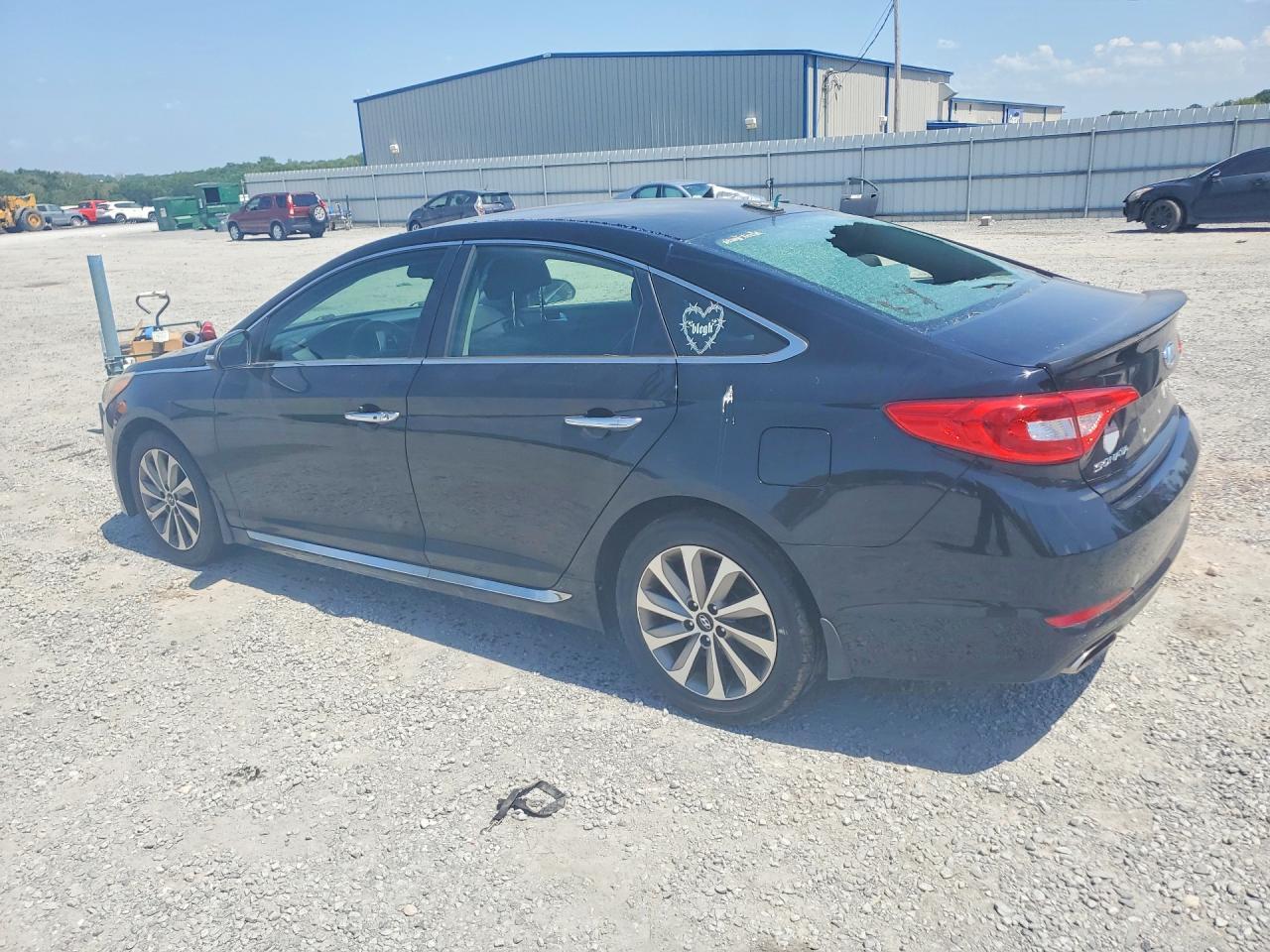 2015 Hyundai Sonata Sport - Image 2